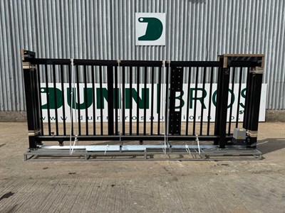 Unused 20Ft Sliding Electric Gate Vertical Bars (Black) with Automation Kit