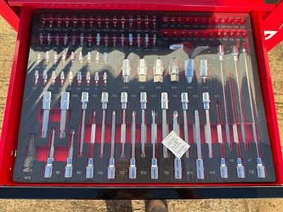 Unused 7 Drawer & 1 Side Cabinet Phixwell Tool Box Including Tool Set Contains 235 Tools, 750mm x 460mm x 800mm