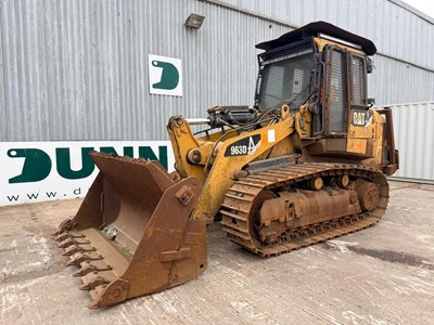 Lot 2009 CAT 963D Track Loader, Work Lights , A/C Radio. Anti Vandal Guards