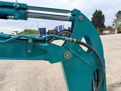 Lot Unused 2024 Kobelco SK25SR Mini Excavator, Blade, Hydraulic Quick Hitch Rubber Tracks, Piped, LED Lights, Warning Beacons, Suspension Seat