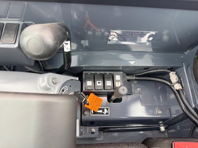 Lot Unused 2024 Kobelco SK25SR Mini Excavator, Blade, Hydraulic Quick Hitch Rubber Tracks, Piped, LED Lights, Warning Beacons, Suspension Seat