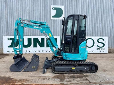 Lot Unused 2024 Kobelco SK25SR Mini Excavator, Blade, Hydraulic Quick Hitch Rubber Tracks, Piped, LED Lights, Warning Beacons, Suspension Seat
