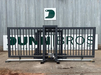 Lot Unused PF204G 20.4Ft x 6FT Counter Leaver Gate With Motor & 5 Fobs