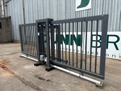 Lot Unused PF204G 20.4Ft x 6FT Counter Leaver Gate With Motor & 5 Fobs
