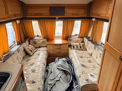Lot ACE Award 5 Birth Single Axle Caravan Comes With Awning & Some Accessories