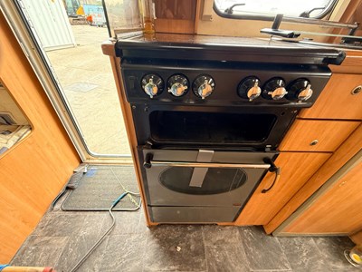 Lot ACE Award 5 Birth Single Axle Caravan Comes With Awning & Some Accessories