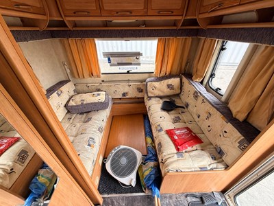 Lot ACE Award 5 Birth Single Axle Caravan Comes With Awning & Some Accessories