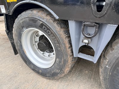 Lot 2026 30Ft M4 Tri Axle Trailer 18T, Hydraulic Beaver Tail, Flotation Tyres, Air & Oil Brakes, Side Locker, LED Lights, Rear Beacon, Chain Well, Galvanised Side Rails, Extra Tie Down Points