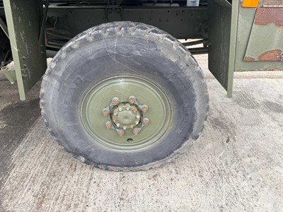 Lot 1990 MOD Leyland Daf 4 Ton 4x4 LHD Platform Truck, Manual Gear Box (Reg Docs Available)