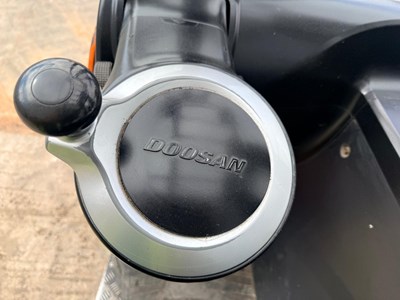Lot 2014 Doosan Aisle Truck BR16JW-7 With Charger