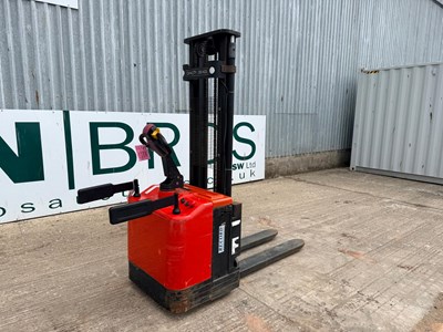 Lot Record Pallet Stacker Truck 1 Ton Comes With Charger