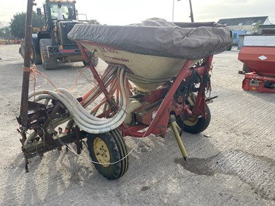 Lot 166 - Vicon LZ401 Supaseeder PTO Driven Seed Drill to suit 3 Point Linkage
