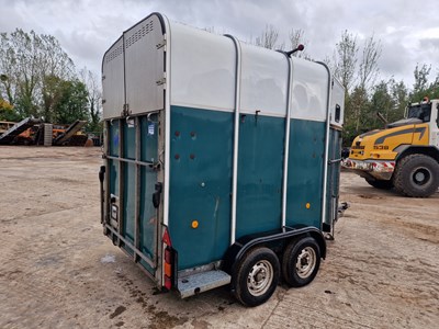 Lot 78 - 1998 Ifor Williams HB510R Twin Axle Horse Box Trailer, Front & Rear Loading Ramp